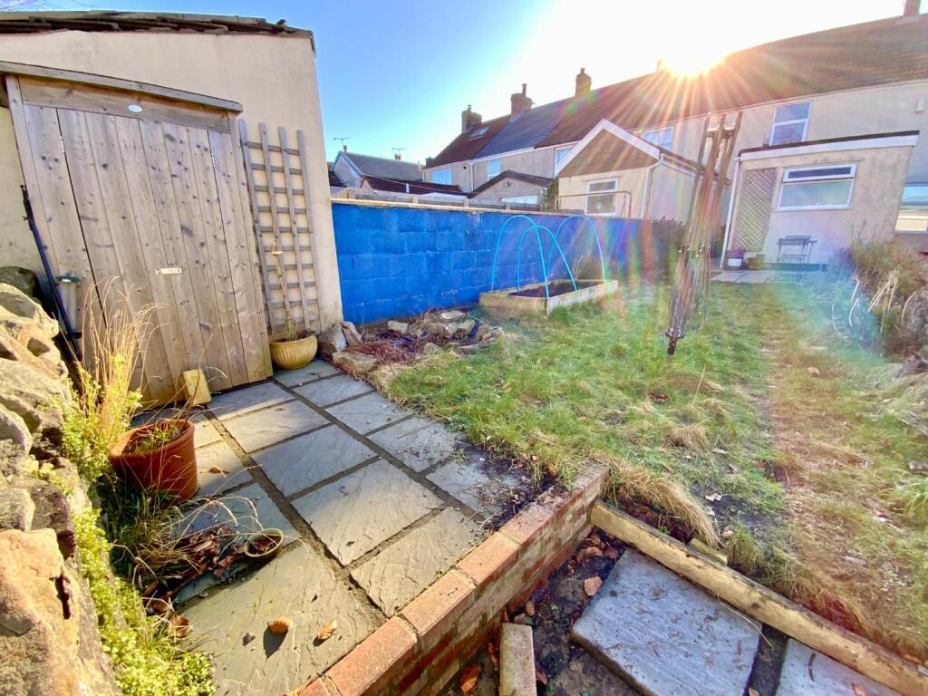 Additional property image - Cross Street, Bristol