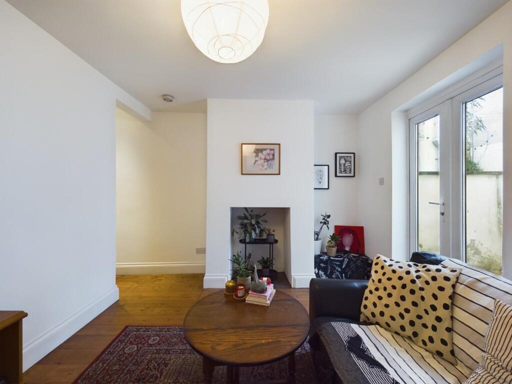 Additional property image - Rene Road, Easton, Bristol