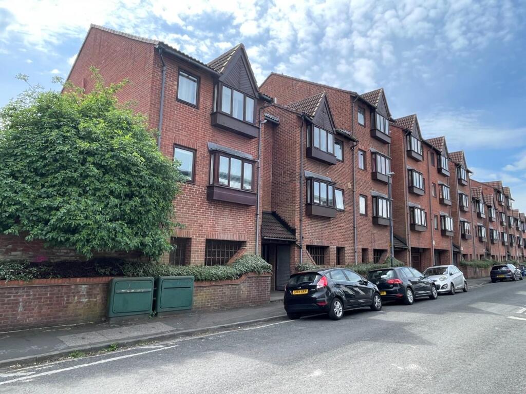 Main image of property: Gibbs Court, Victoria Avenue, Bristol