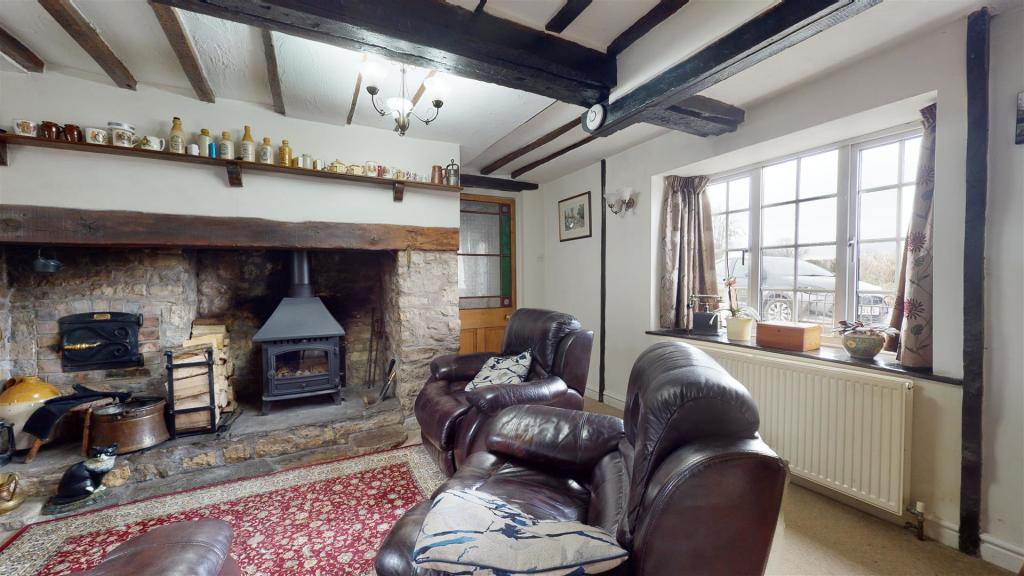3 bedroom cottage for sale in Kilmersdon Road, Radstock, BA3