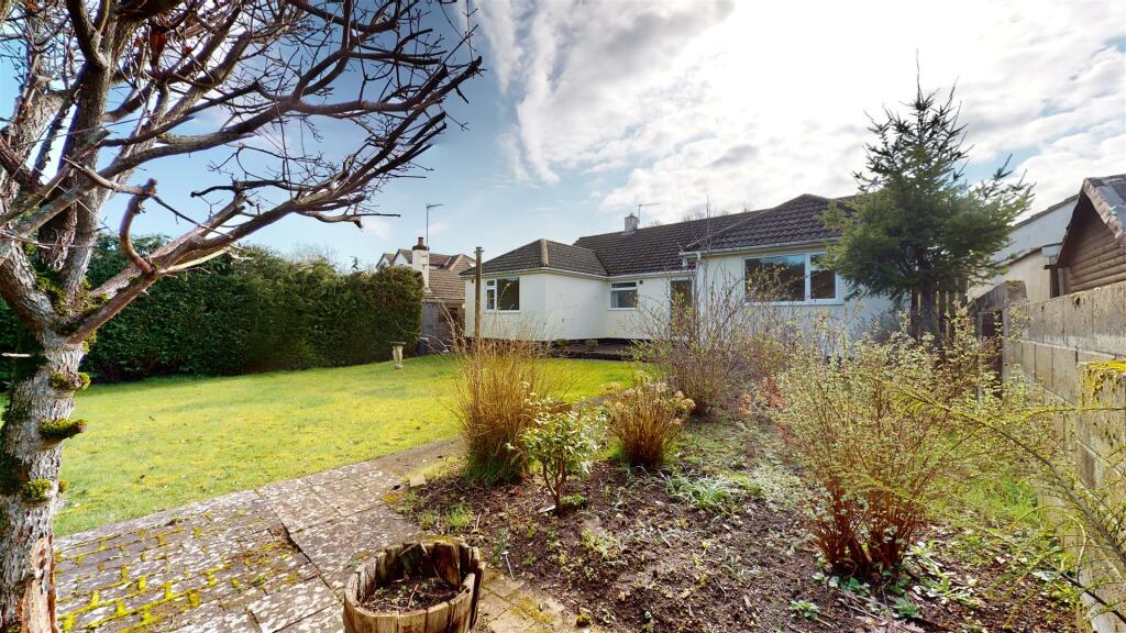 3 bedroom detached bungalow for sale in Ham Lane, Paulton, Bristol, BS39