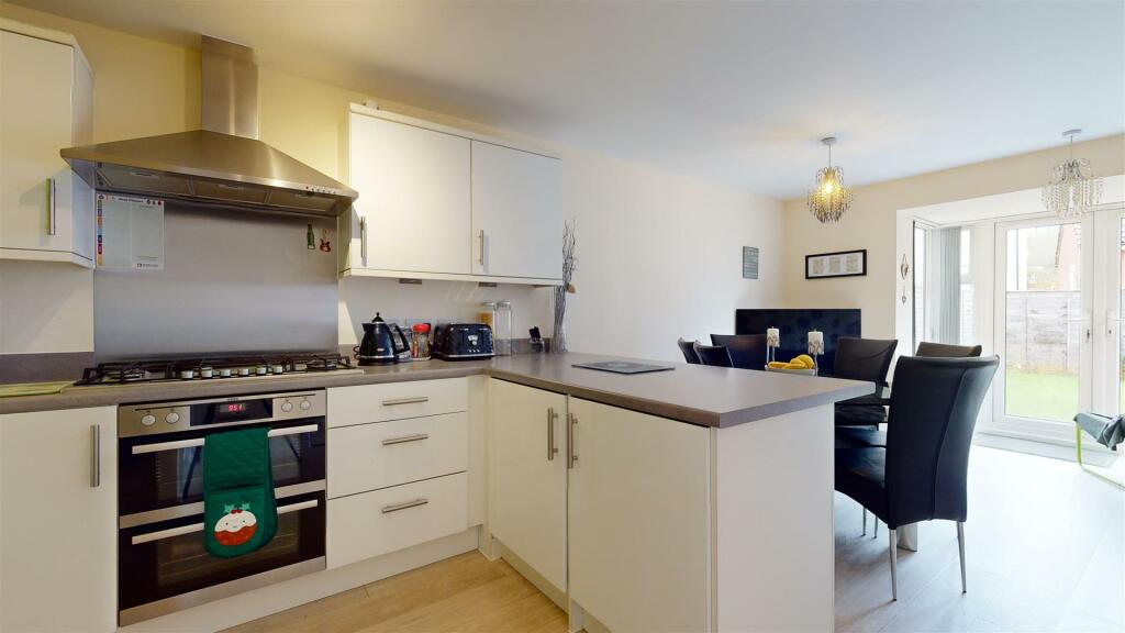 Additional property image - Withies Way, Midsomer Norton, Radstock