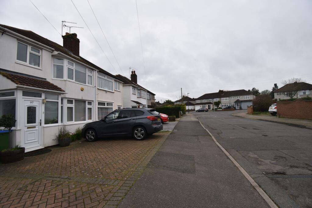Main image of property: Porthkerry Avenue Welling DA16
