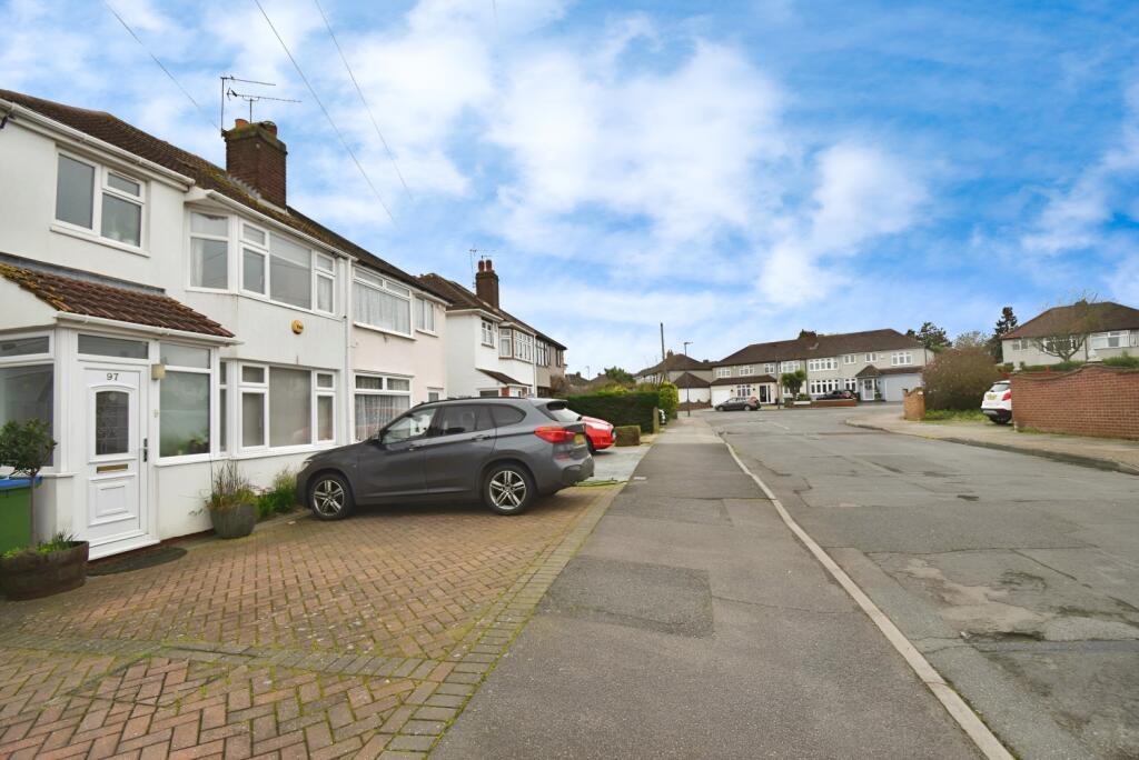 Main image of property: Porthkerry Avenue Welling DA16