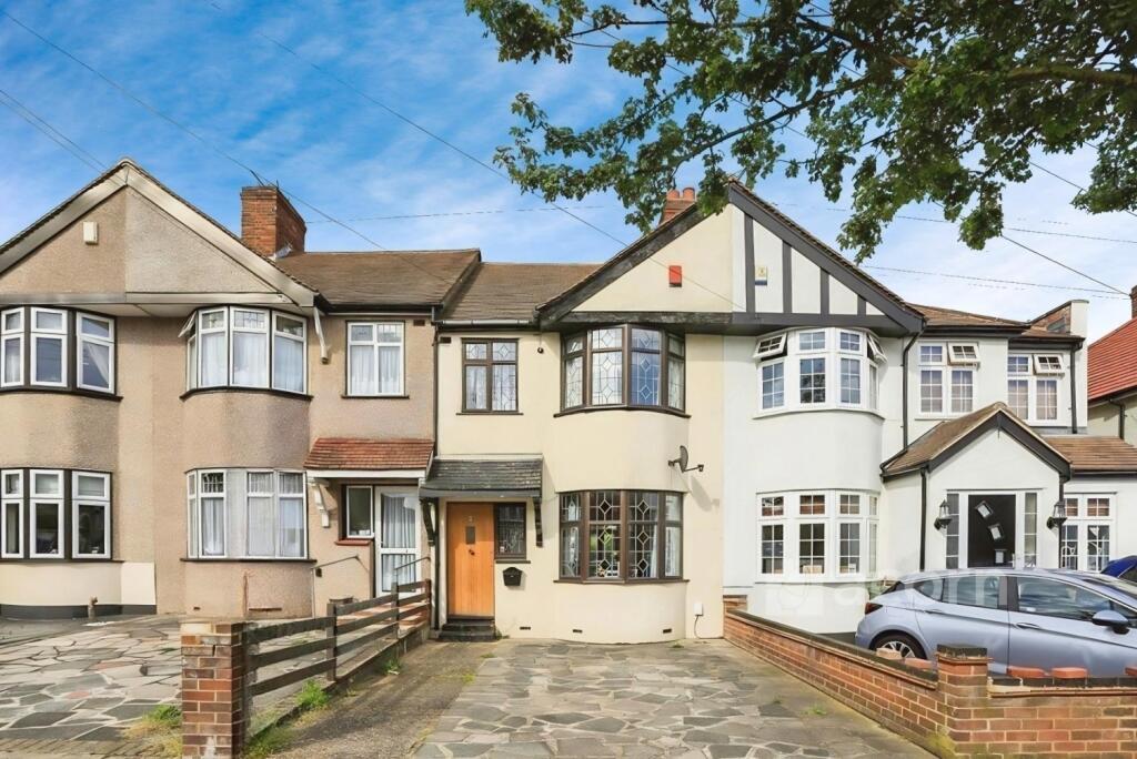 Main image of property: Yorkland Avenue Welling DA16