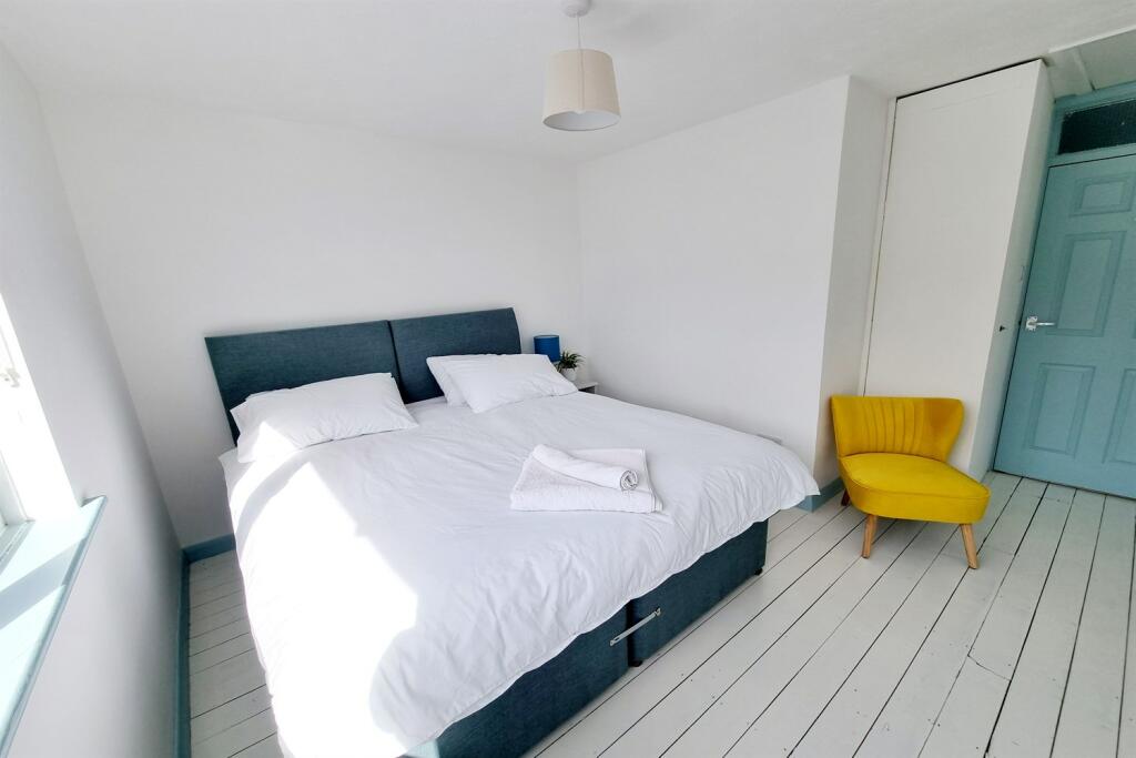 Additional property image - Old Tree Parade, Broad Street, BN25