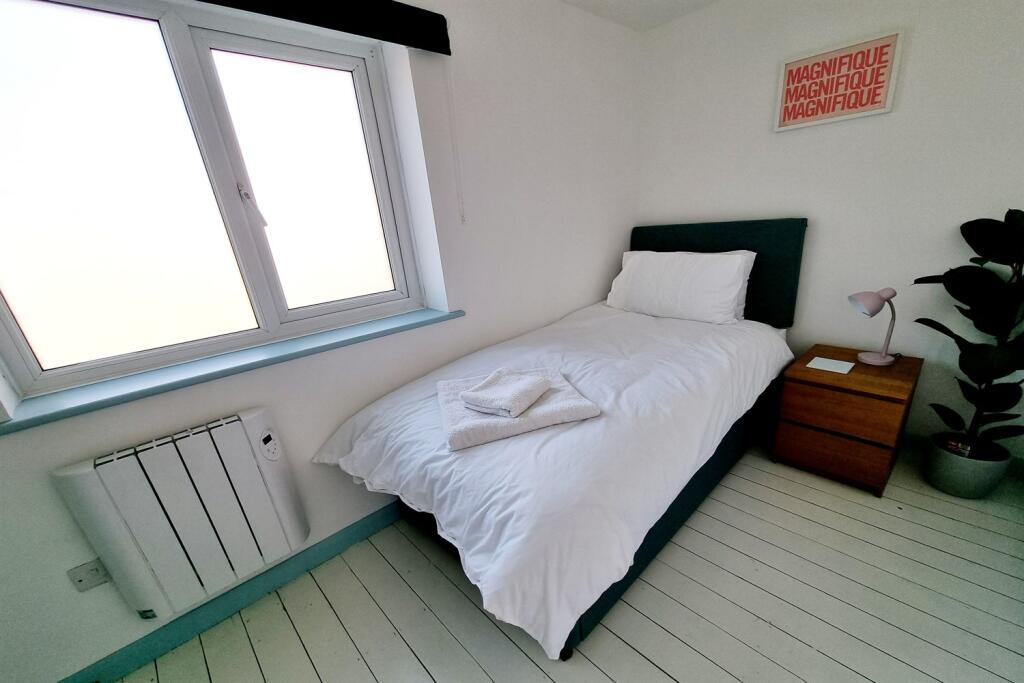 Additional property image - Old Tree Parade, Broad Street, BN25