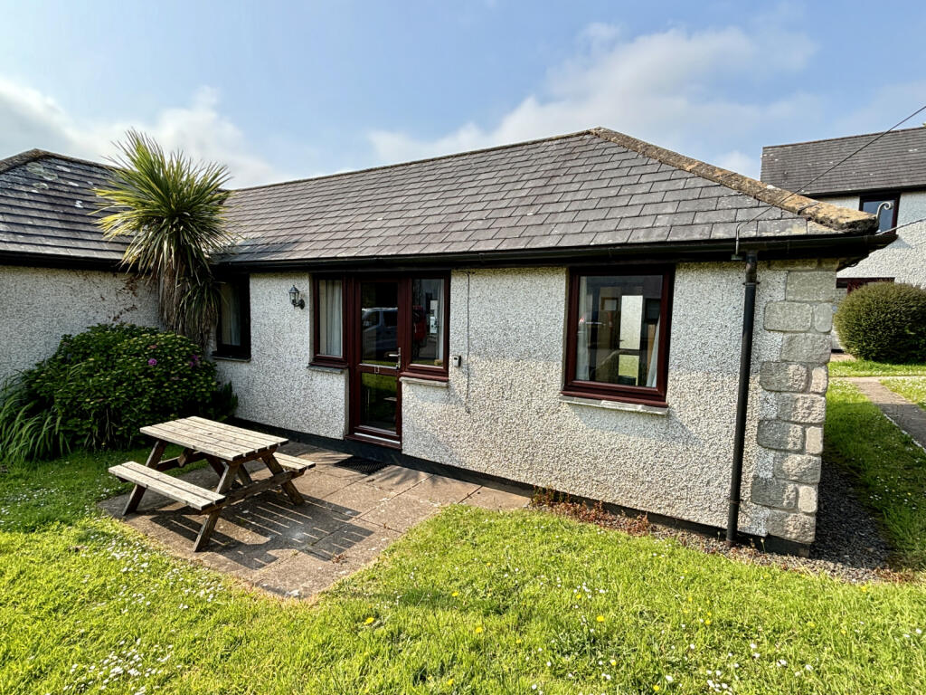 2 bedroom semidetached house for sale in Kenegie Manor Holiday Park, Gulval, TR20 8YN, TR20