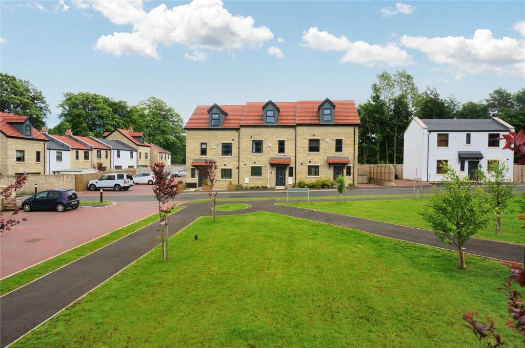 4 bedroom terraced house for sale in Charter Gardens, Kirkby Stephen, CA17