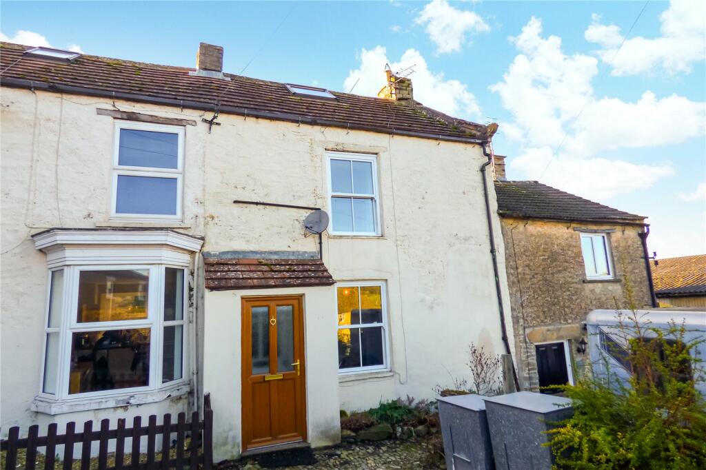 2 bedroom end of terrace house for sale in North Road, Middleham