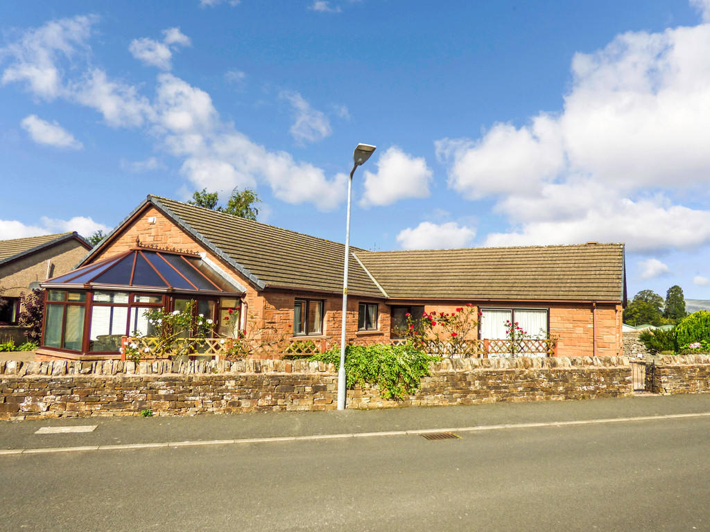 3 bedroom detached bungalow for sale in Abbotside, 2 Fletcher Hill Park