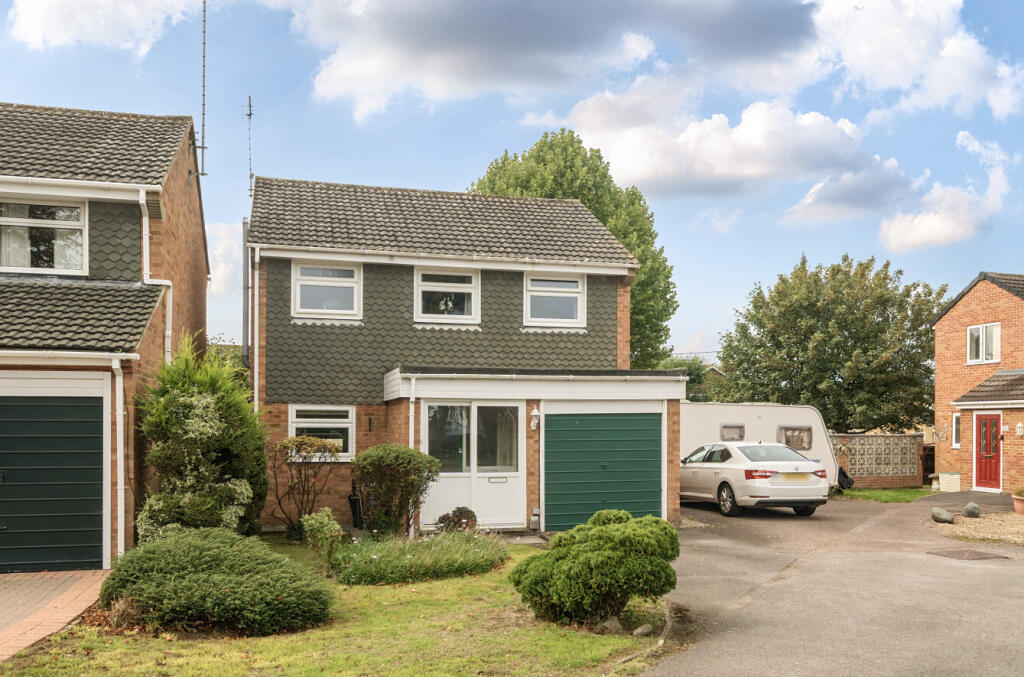 Main image of property: Edgar Row Close, Wroughton, Swindon, SN4