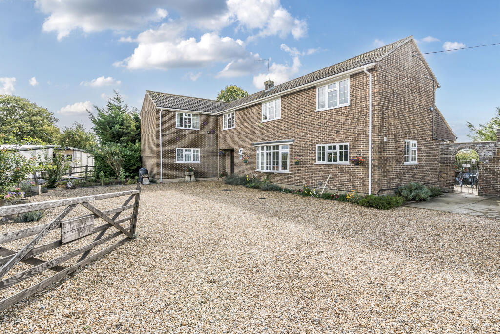 Main image of property: horpit lane, Wanborough, Swindon, SN4