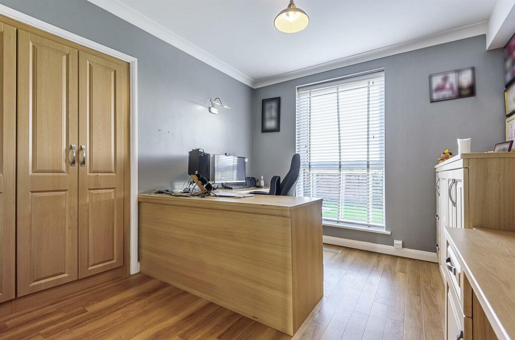 Additional property image - Birch Lane, Stock, Ingatestone