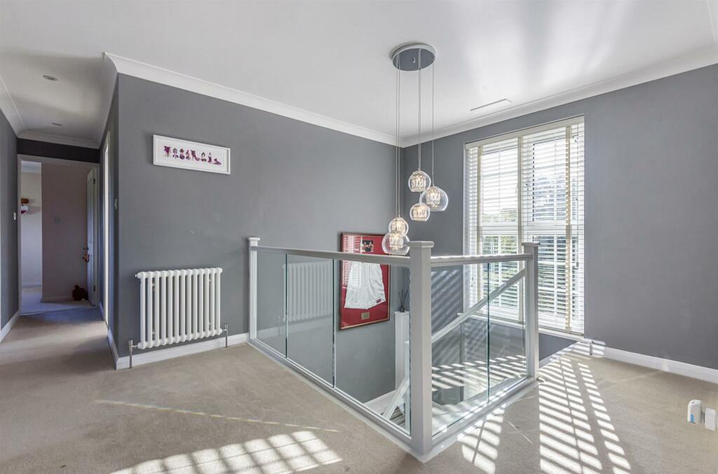 Additional property image - Birch Lane, Stock, Ingatestone