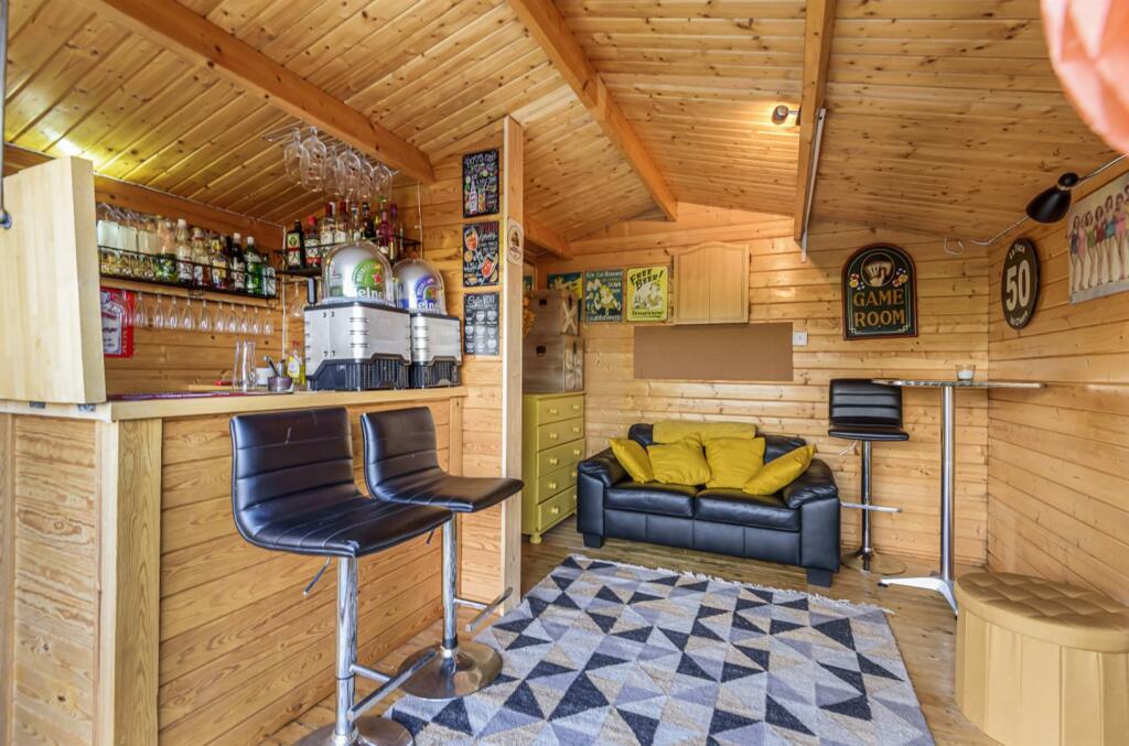 Additional property image - Birch Lane, Stock, Ingatestone