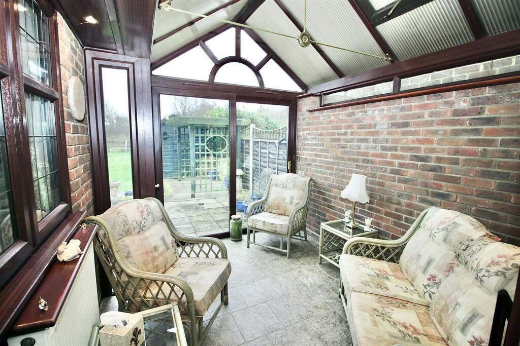 Additional property image - Second Avenue, Billericay