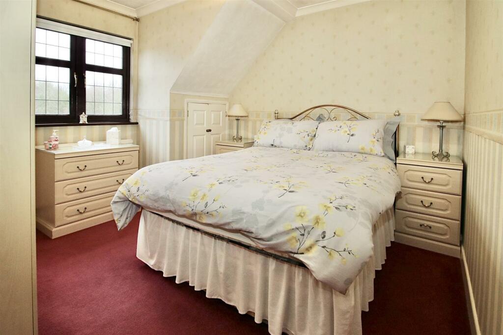 Additional property image - Second Avenue, Billericay