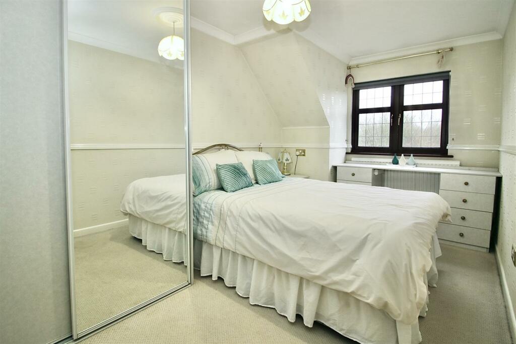 Additional property image - Second Avenue, Billericay