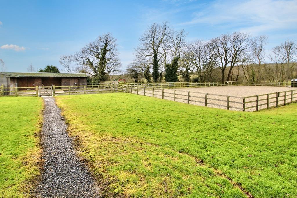 Additional property image - Park Lane, Ramsden Heath, Billericay