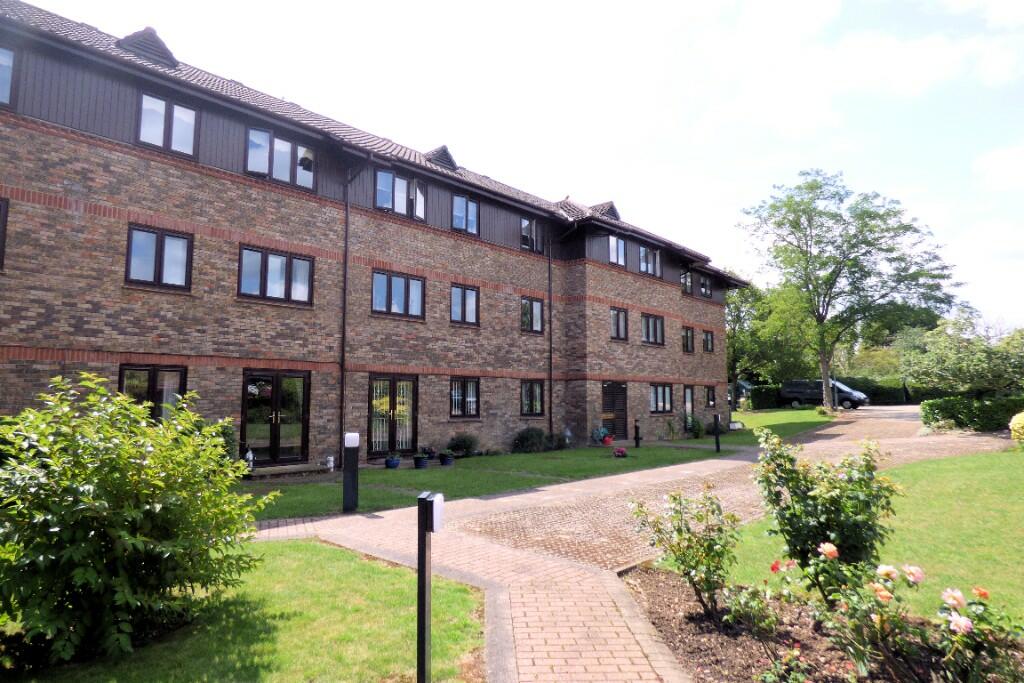 2 bedroom retirement property for sale in Huskards, Waldegrave Gardens