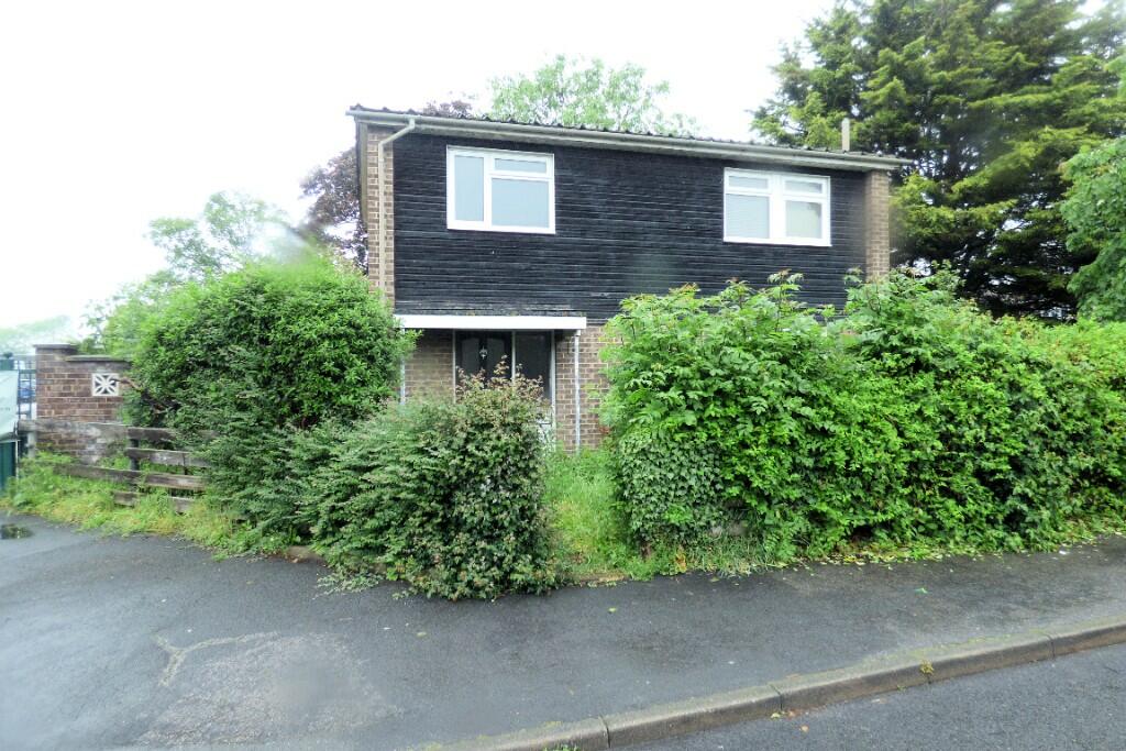 Main image of property: Bonington Road, Hornchurch, London, RM12