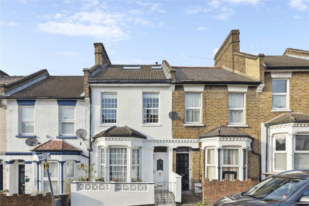 4 bedroom terraced house for sale in Harvard Road, Hither Green, SE13