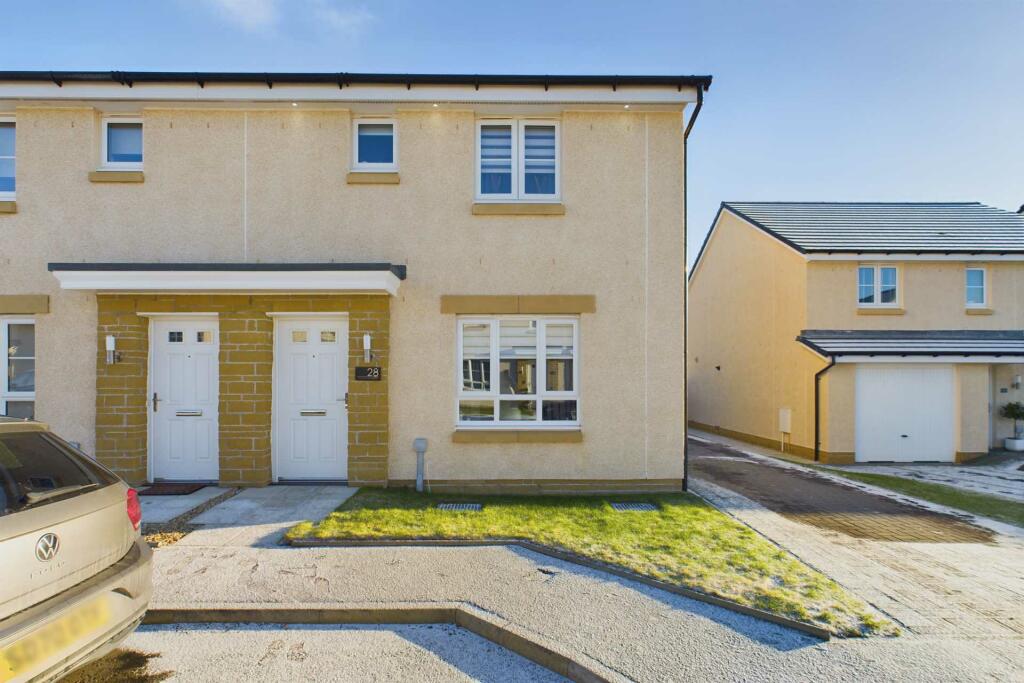 3 bedroom semidetached house for sale in Lambourne Crescent, Carnbroe, ML5
