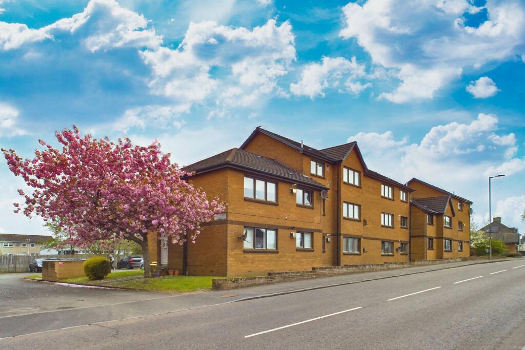 2 bedroom flat for sale in Whittagreen Court, Newarthill, ML1