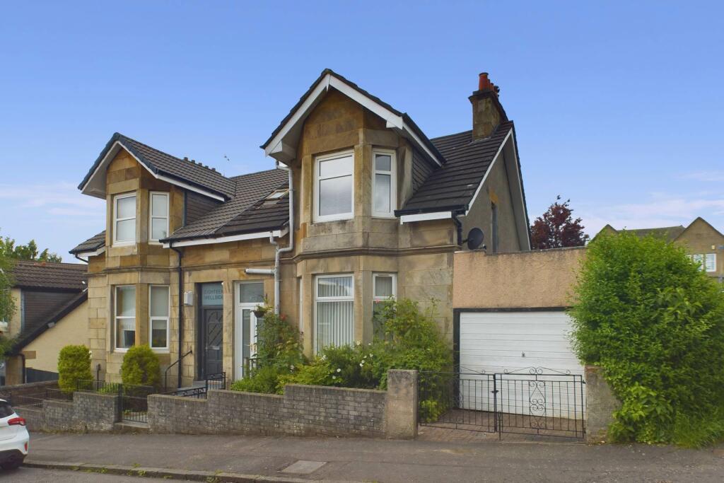 3 bedroom semidetached house for sale in Wellside Drive, Cambuslang