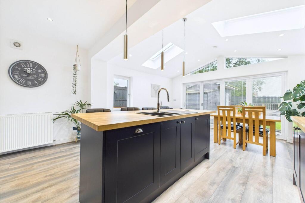 Main image of property: Hartwood Road, Hartwood