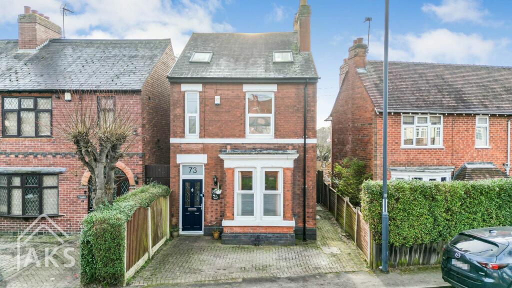 4 bedroom detached house for sale in Littleover Lane, Derby, DE23