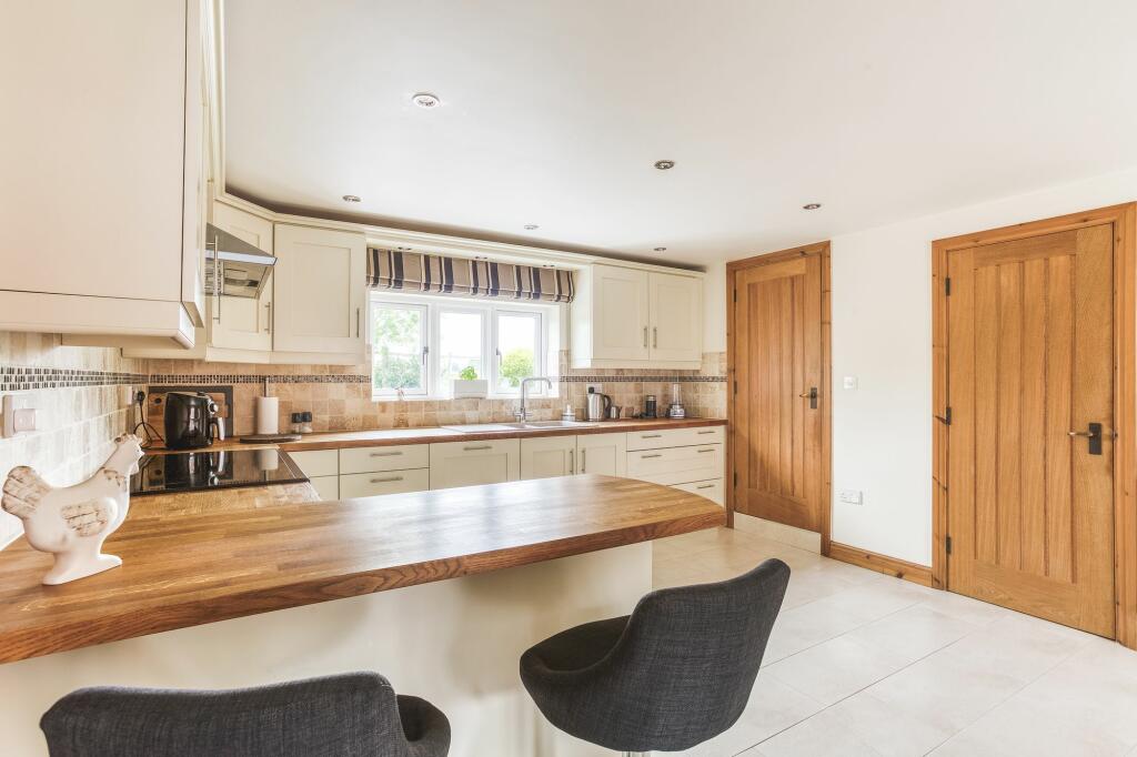 Additional property image - Bent Lane, Church Broughton, DE65