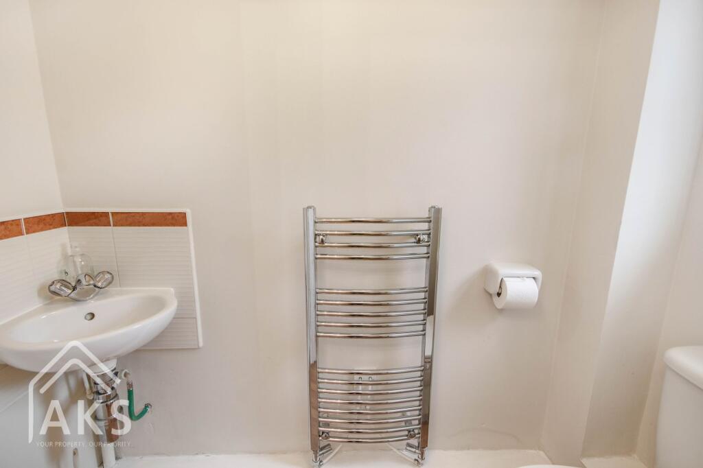 Additional property image - Hamble Way, Hilton, DE65