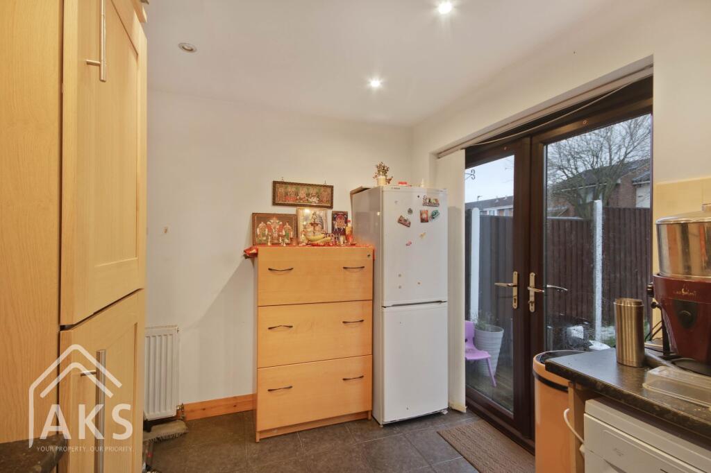 Additional property image - Kestrels Croft, Sinfin, DE24