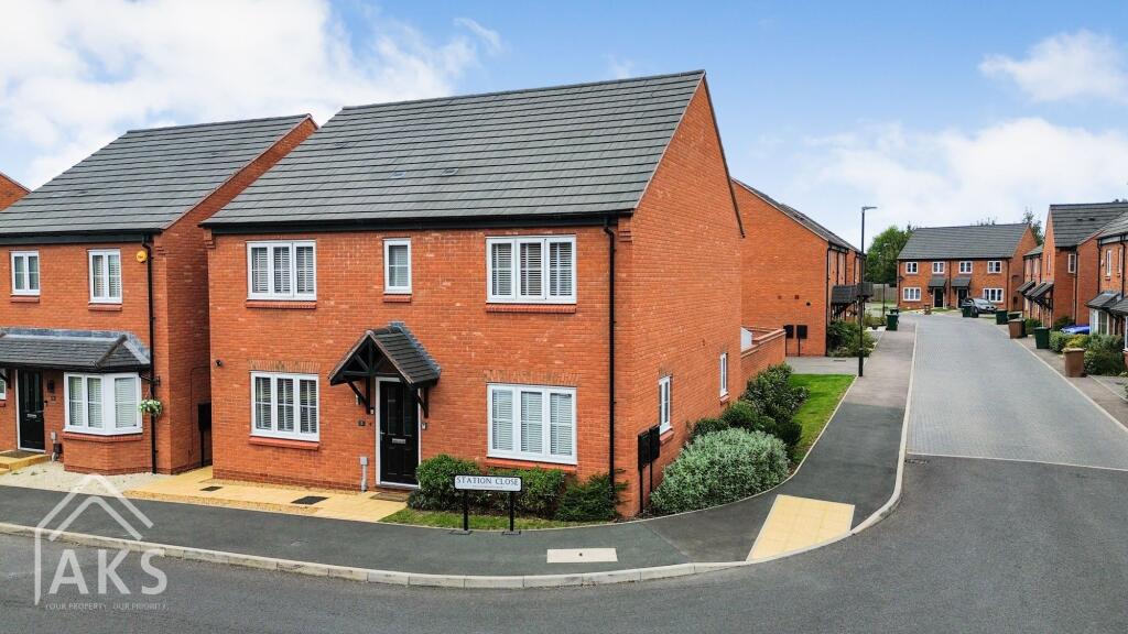 Main image of property: Station Close, Drakelow, DE15