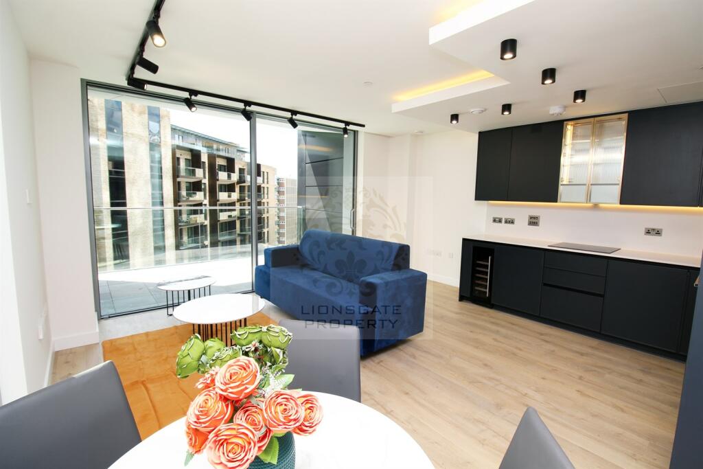 1 bedroom apartment for rent in Valencia Tower, EC1V