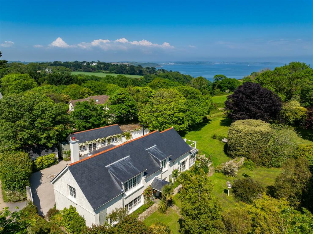 Main image of property: Mawnan Smith | Falmouth