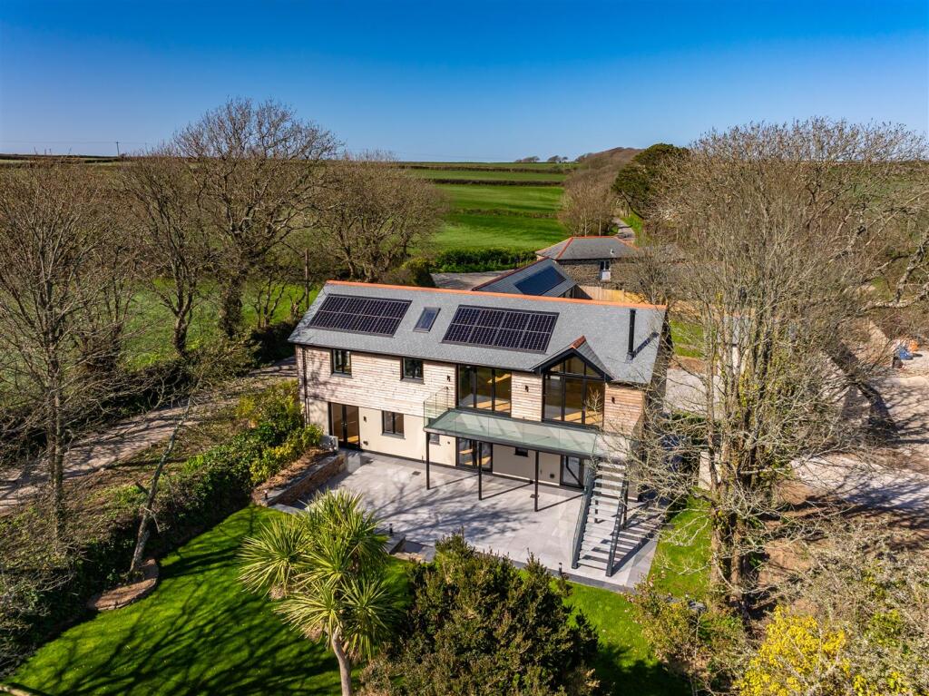 Main image of property: Porthleven | South Cornwall