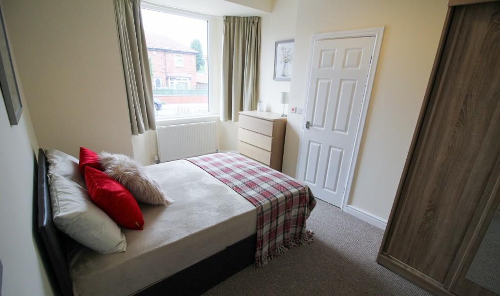 5 bedroom house share for rent in Lorne Road, Thurnscoe, S63 0RQ, S63