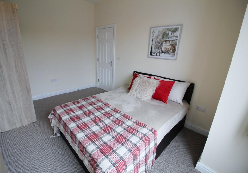 5 bedroom house share for rent in Lorne Road, Thurnscoe, S63 0RQ, S63