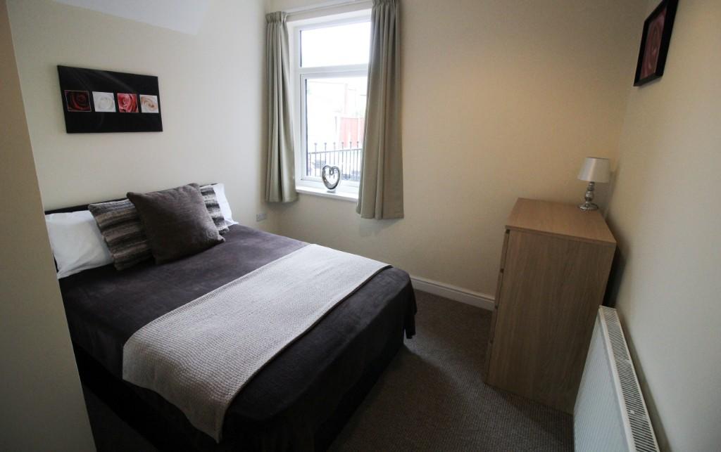 5 bedroom house share for rent in Lorne Road, Thurnscoe, S63 0RQ, S63