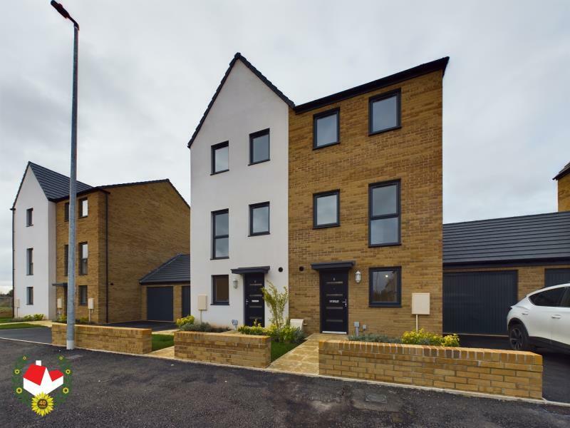 Additional property image - Buxton Road, Yate, Bristol