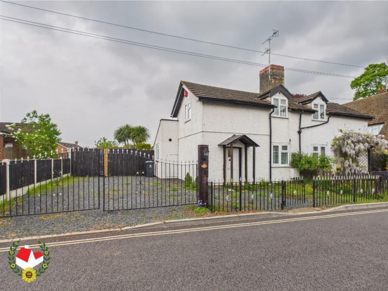Main image of property: Rea Lane, Hempsted 
