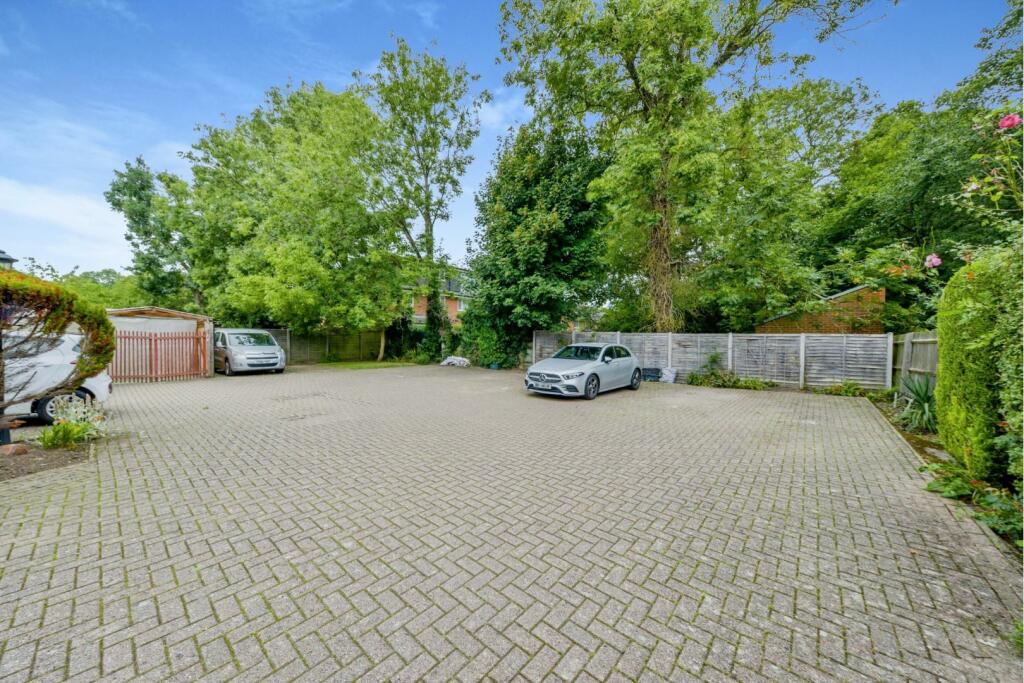 Additional property image - The Acorns, St. Albans, AL4