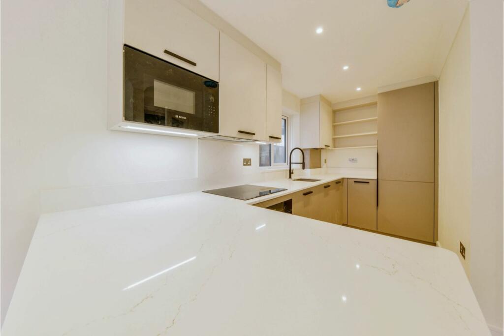 Additional property image - The Acorns, St. Albans, AL4