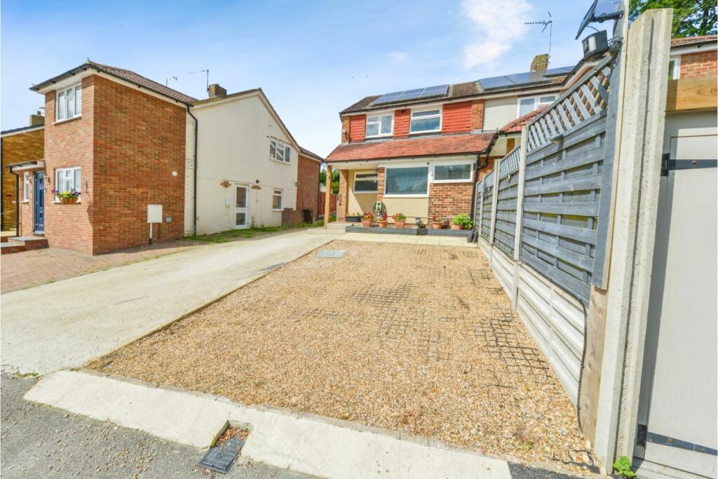 Property image - Broomleys, St. Albans, AL4