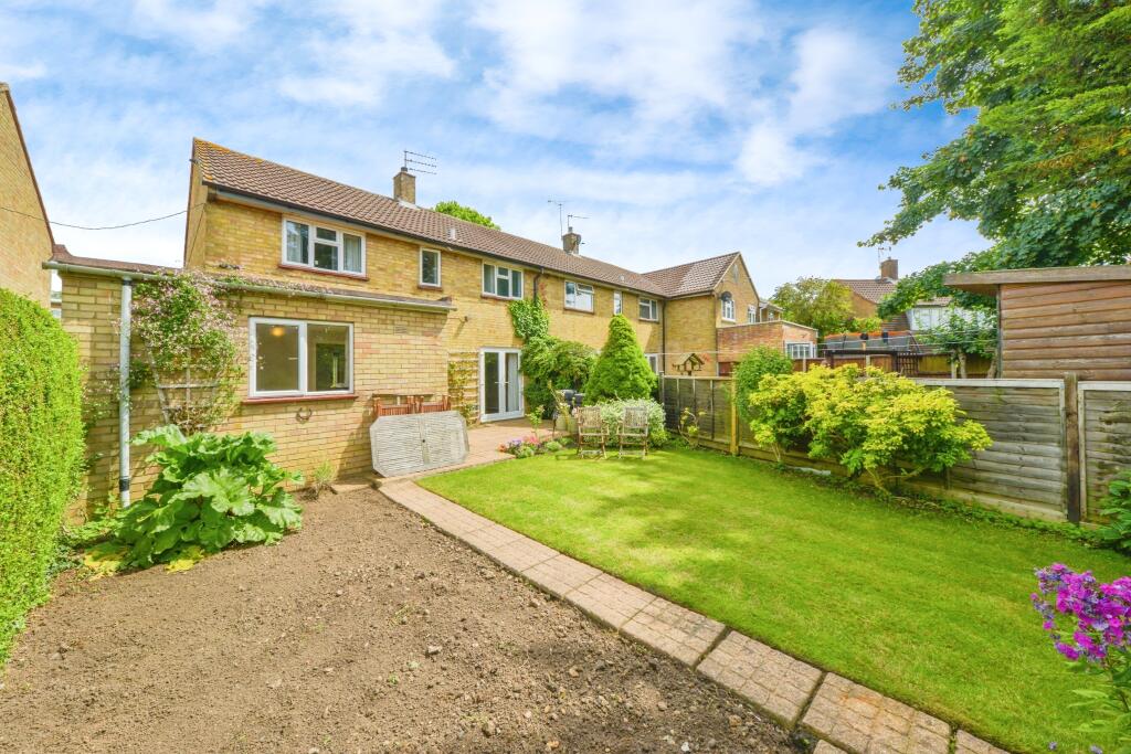 Additional property image - Hazel Grove, Hatfield, AL10