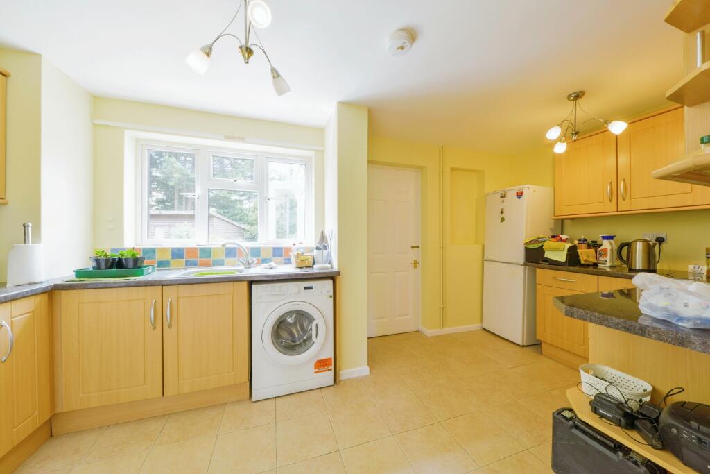 Additional property image - Hazel Grove, Hatfield, AL10