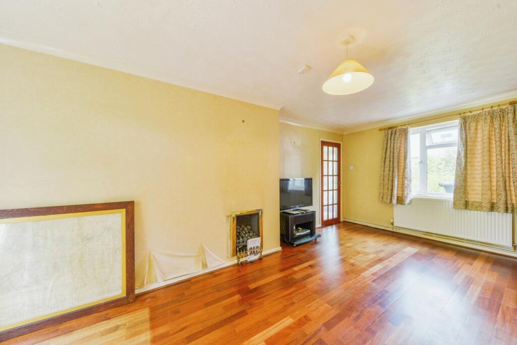 Additional property image - Hazel Grove, Hatfield, AL10